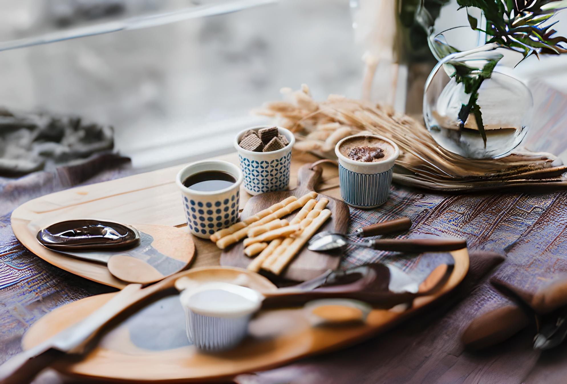 公司頂讓,公司賣盤,中小企資助,創(chuàng)業(yè)基金支援,出讓頂手生意,政府資助項(xiàng)目,香港買生意,香港資助項(xiàng)目